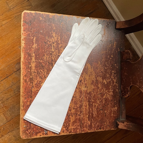 vintage elbow-length gloves - Picture 7 of 10